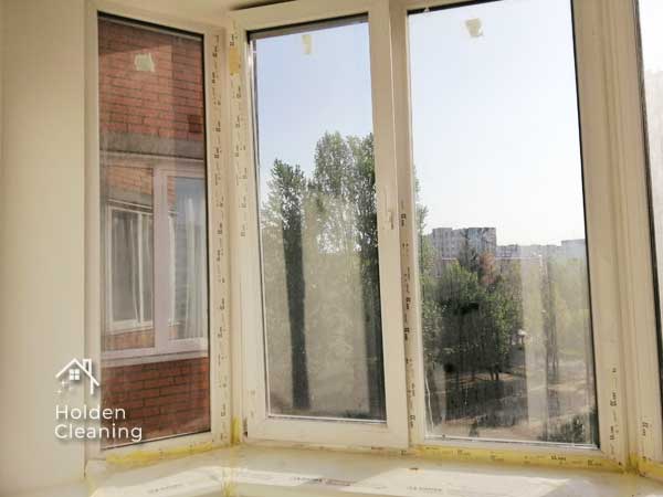 Миття вікон після ремонту Львів